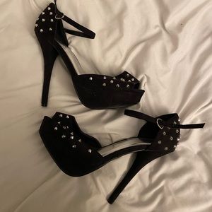 Speed Limit 98 Open Toe Spiked Pumps